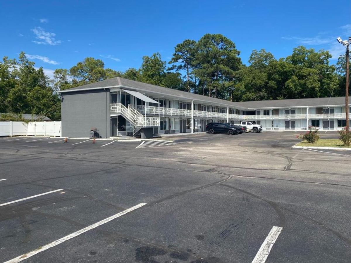 Baymont By Wyndham Cheraw Exterior foto
